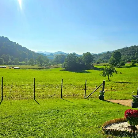 La Casina De Tresvilla Eco-house * Bobia de Arriba
