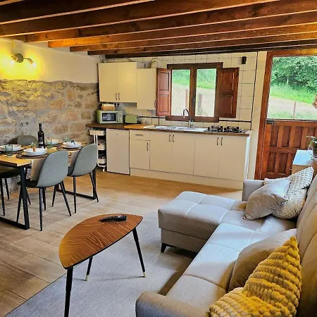 La Casina De Tresvilla Eco-house * Bobia de Arriba